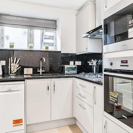 Luxstay Holland Park Apartment With Ac Лондон Экстерьер фото